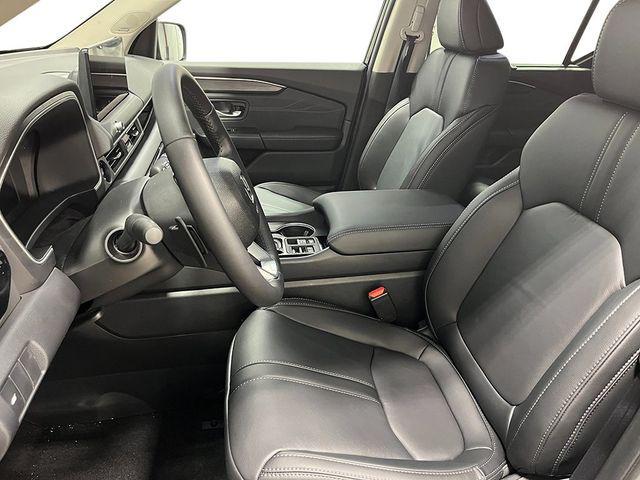 new 2026 Honda Pilot car, priced at $51,590