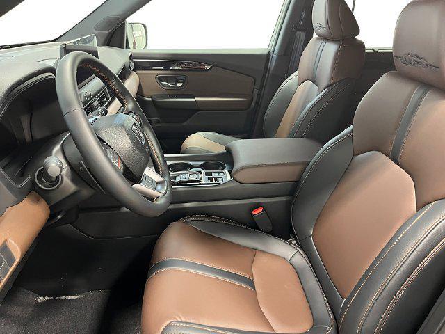 new 2026 Honda Pilot car, priced at $52,820