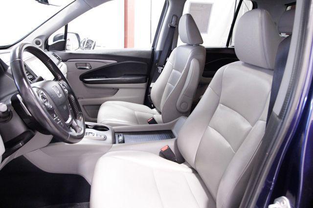 used 2023 Honda Ridgeline car, priced at $31,312