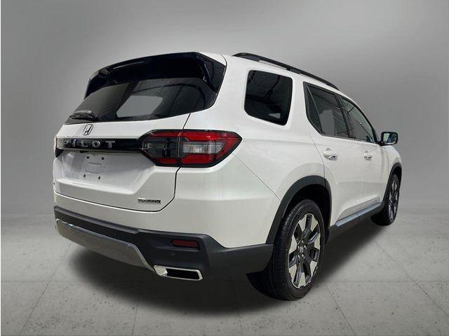 new 2026 Honda Pilot car, priced at $53,420