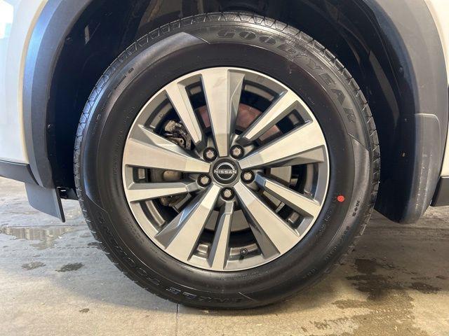 used 2025 Nissan Pathfinder car, priced at $37,041