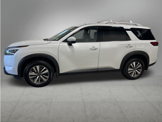 used 2025 Nissan Pathfinder car, priced at $37,041