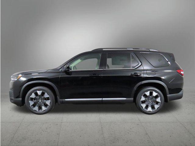 new 2026 Honda Pilot car, priced at $55,365