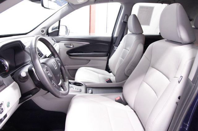 used 2023 Honda Ridgeline car, priced at $32,964