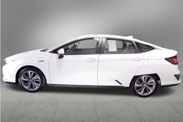 used 2018 Honda Clarity Plug-In Hybrid car, priced at $17,833