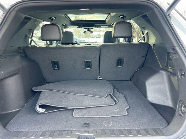 used 2024 Chevrolet Equinox car, priced at $26,318