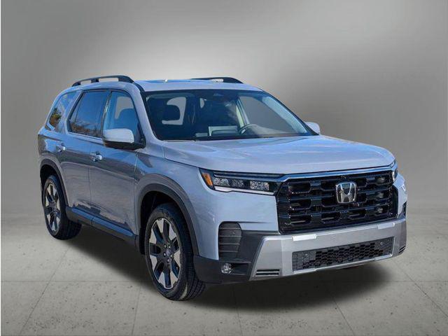 new 2026 Honda Pilot car, priced at $53,045