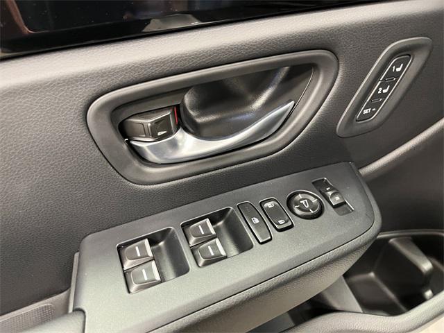 new 2025 Honda Pilot car, priced at $53,450