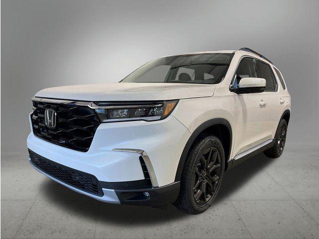 new 2025 Honda Pilot car, priced at $53,450