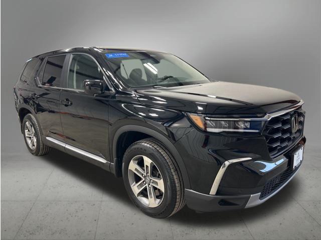 used 2024 Honda Pilot car, priced at $38,852