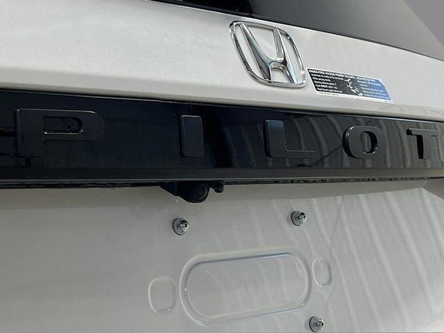 new 2025 Honda Pilot car, priced at $51,550