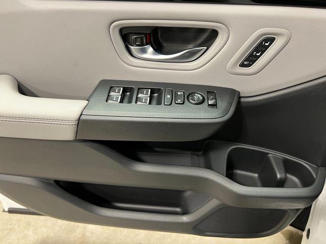 new 2025 Honda Pilot car, priced at $51,550