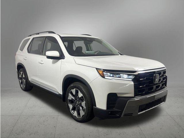 new 2026 Honda Pilot car, priced at $55,445