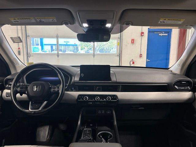 used 2024 Honda Pilot car, priced at $42,675