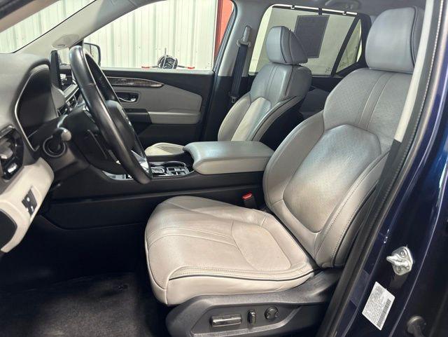 used 2024 Honda Pilot car, priced at $42,675