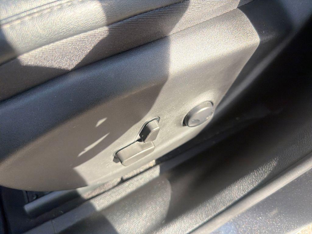 used 2022 Jeep Cherokee car, priced at $19,520