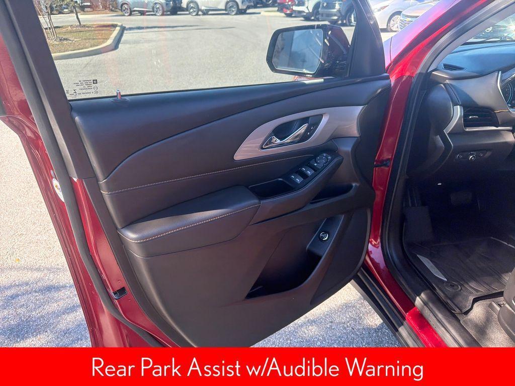 used 2020 Chevrolet Traverse car, priced at $19,881