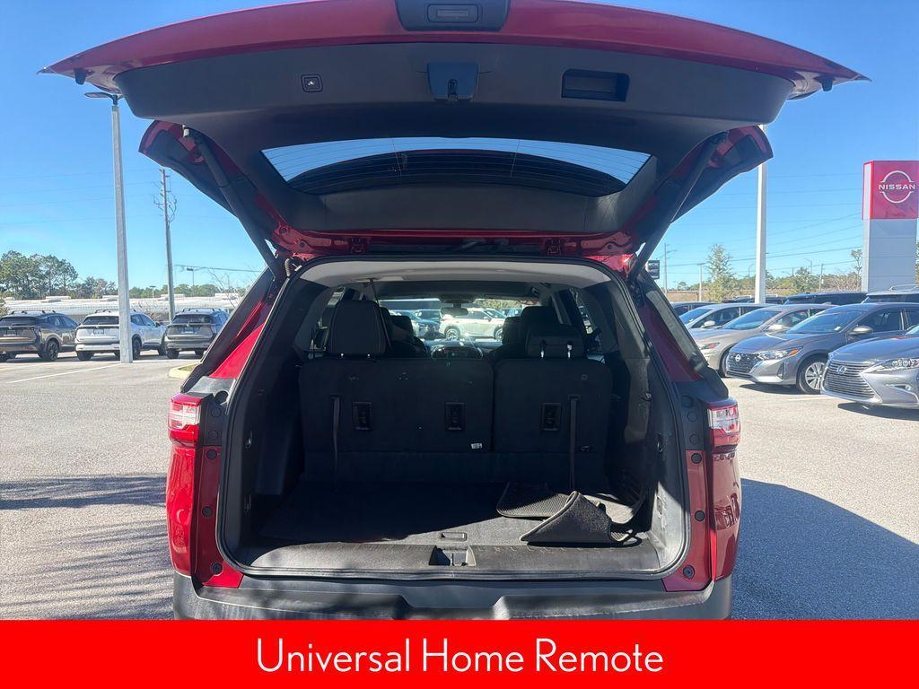 used 2020 Chevrolet Traverse car, priced at $19,881