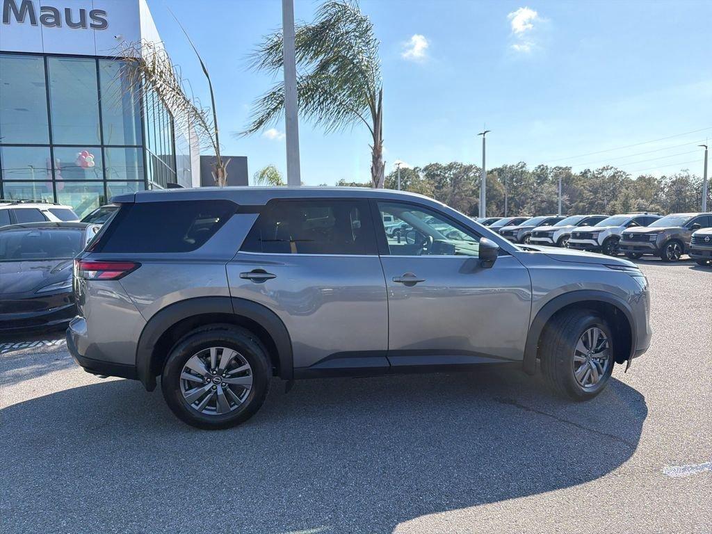 new 2026 Nissan Pathfinder car, priced at $39,675