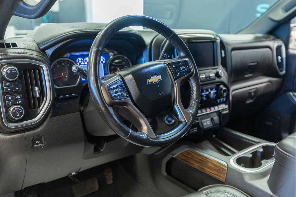 used 2020 Chevrolet Silverado 1500 car, priced at $31,999