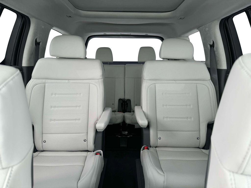 new 2025 Hyundai Santa Fe car, priced at $45,987