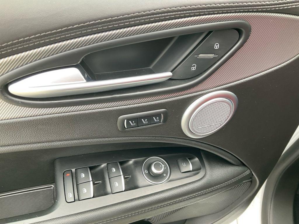 used 2022 Alfa Romeo Stelvio car, priced at $25,095