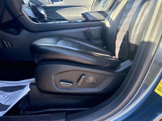 used 2018 Ford Edge car, priced at $12,990