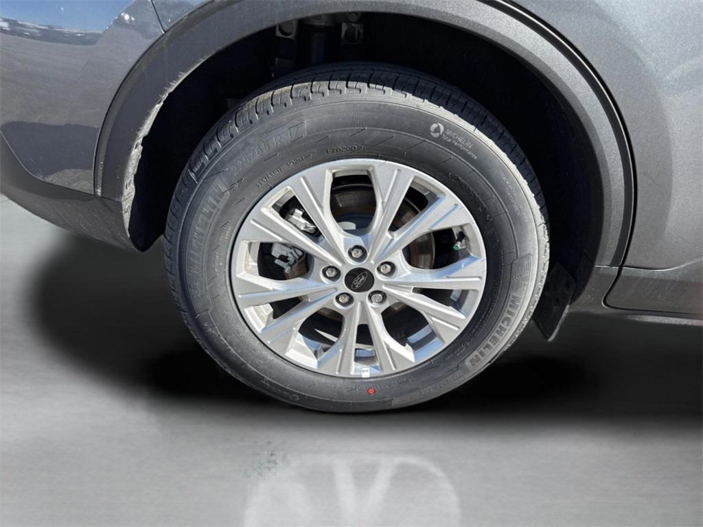 new 2025 Ford Escape car, priced at $26,980