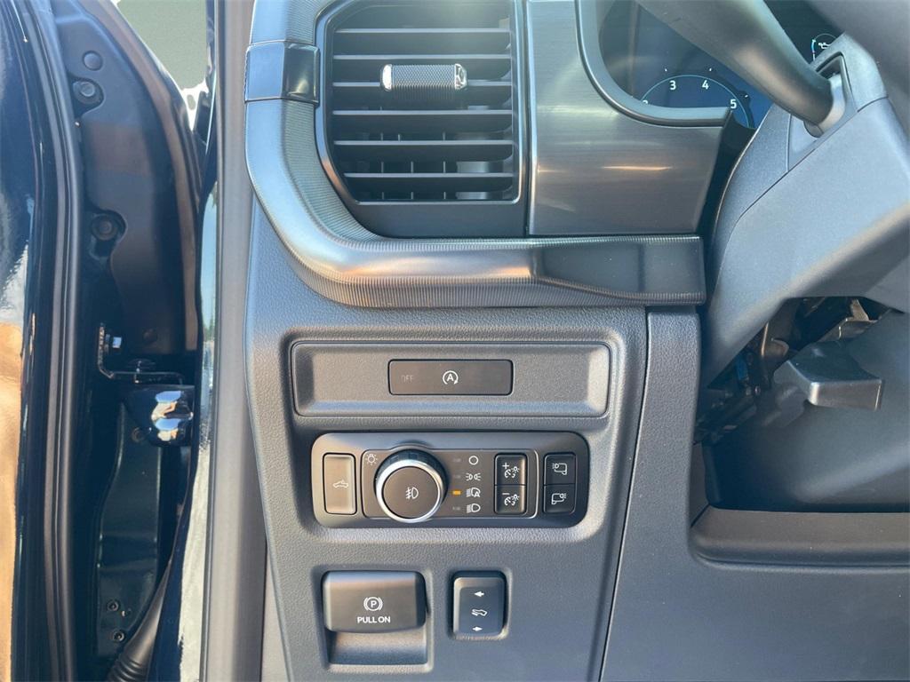 new 2025 Ford F-150 car, priced at $62,437