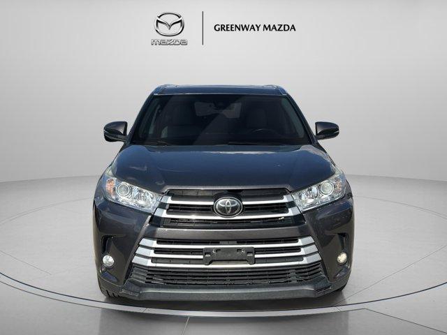 used 2018 Toyota Highlander car, priced at $20,990