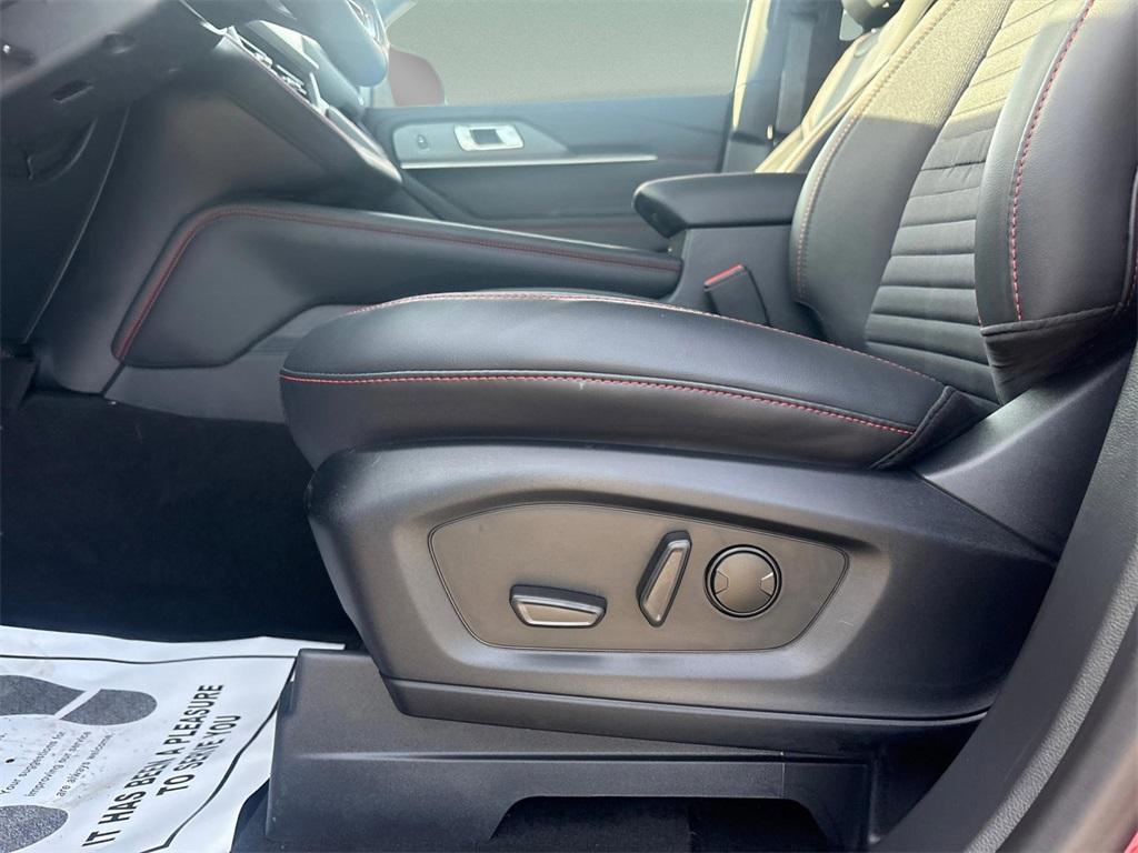 new 2026 Ford Explorer car, priced at $46,358