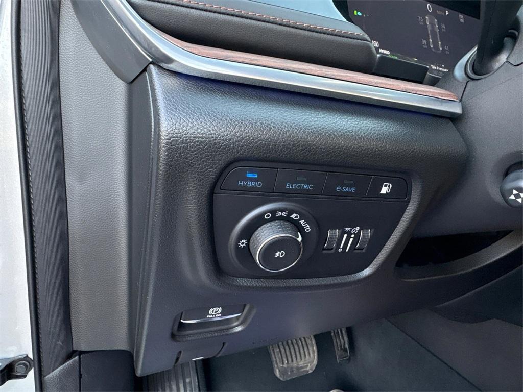 used 2022 Jeep Grand Cherokee 4xe car, priced at $45,925