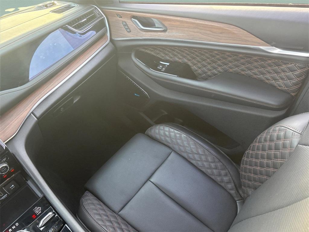 used 2022 Jeep Grand Cherokee 4xe car, priced at $45,925