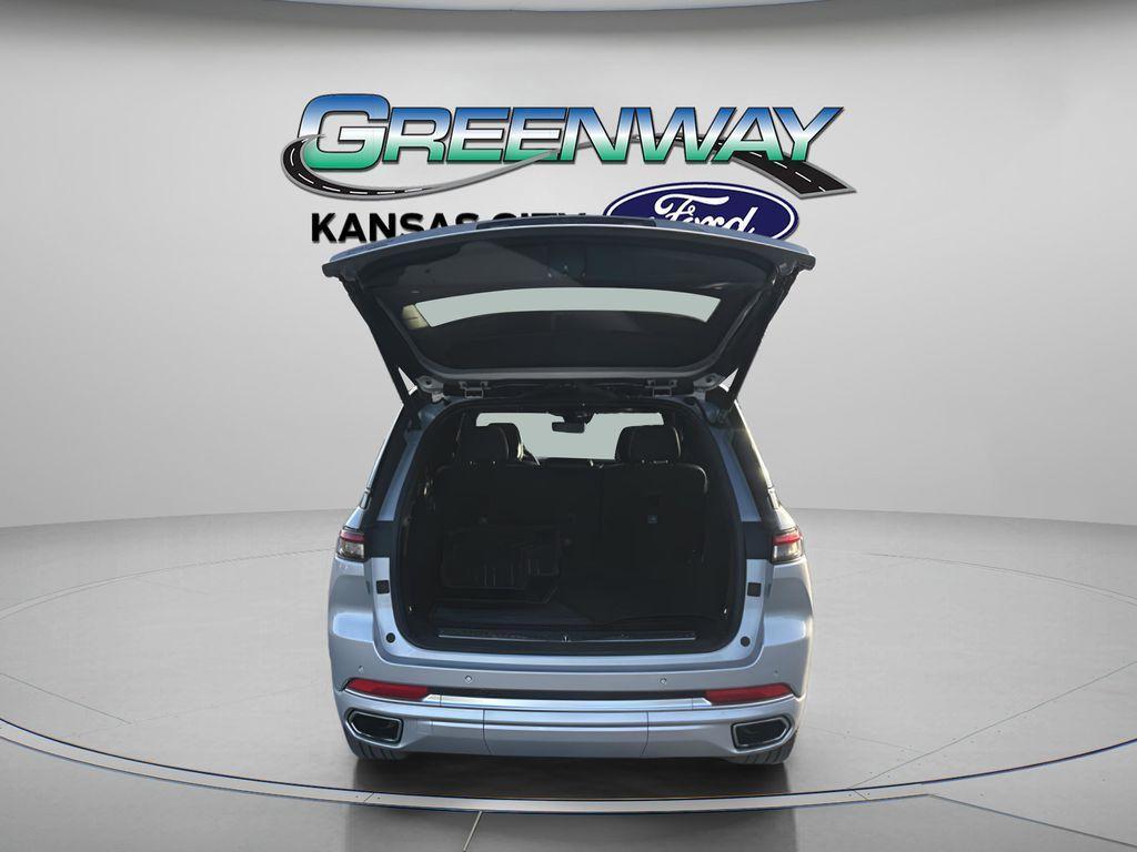 used 2022 Jeep Grand Cherokee 4xe car, priced at $34,990