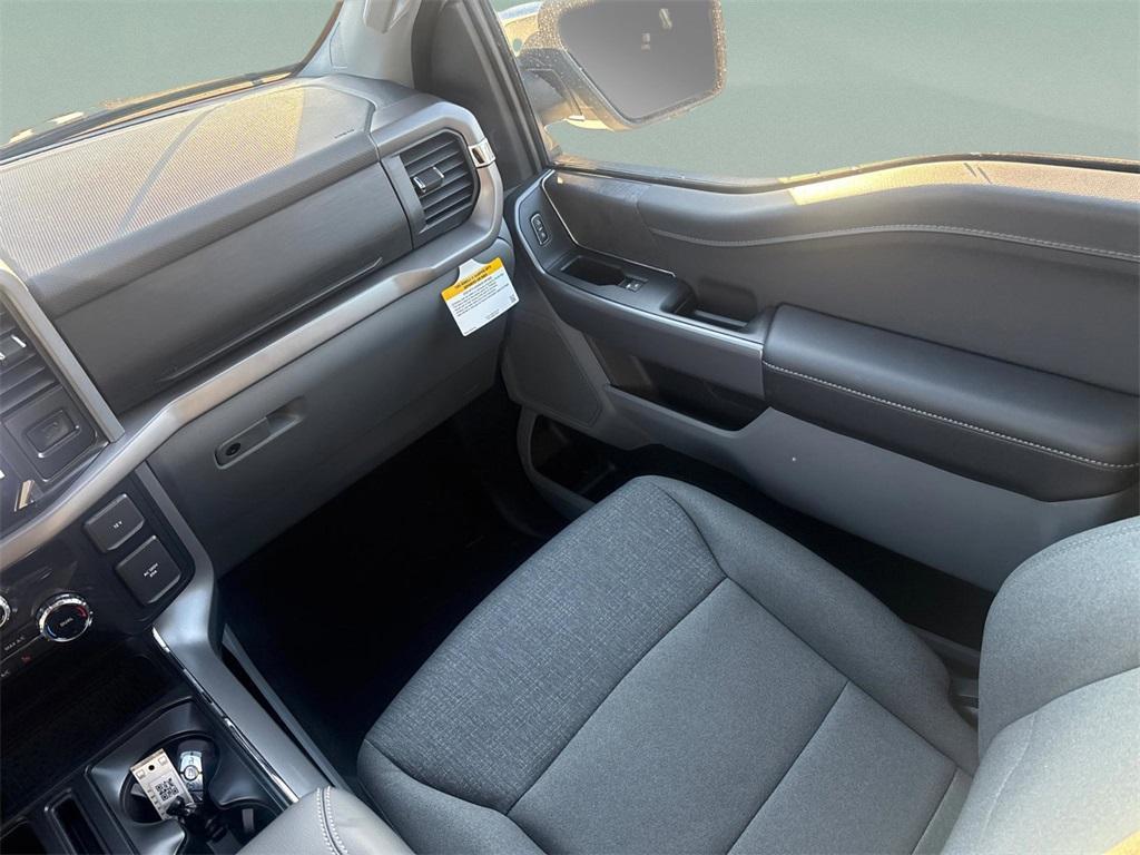 new 2025 Ford F-150 car, priced at $53,000