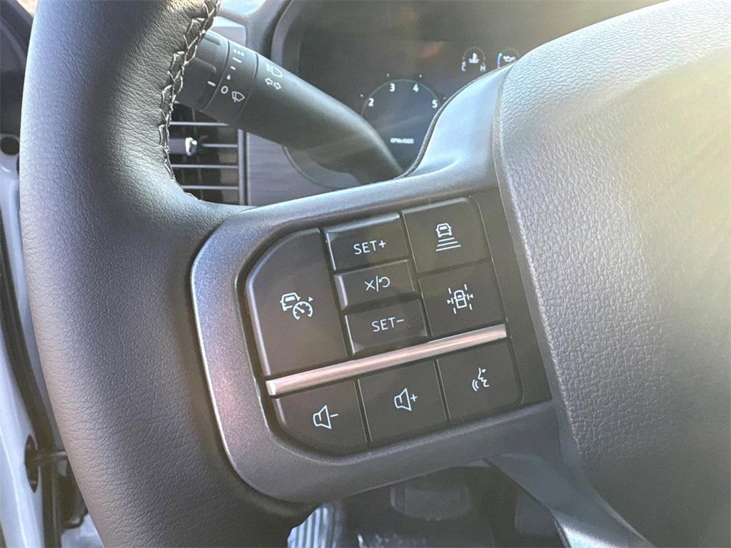 new 2025 Ford F-150 car, priced at $53,000