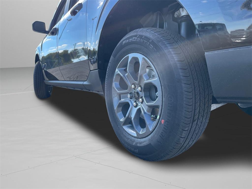 new 2025 Ford Maverick car, priced at $28,554