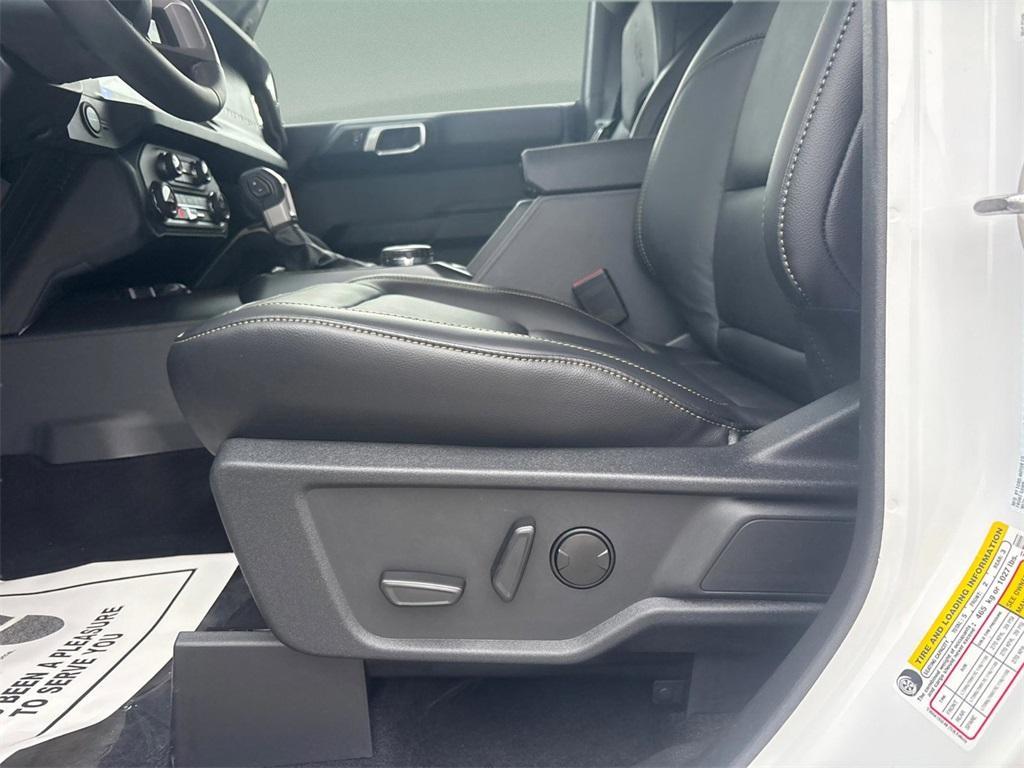 new 2025 Ford Bronco car, priced at $54,731