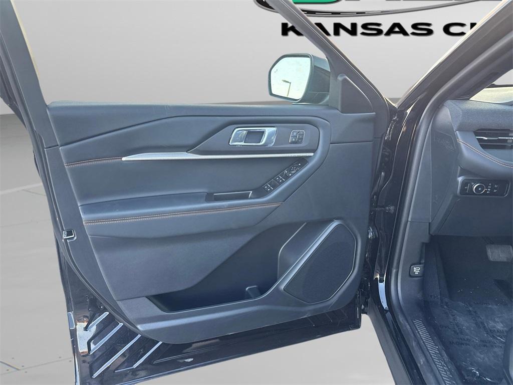 new 2026 Ford Explorer car, priced at $51,990