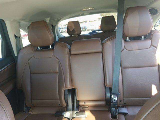 used 2020 Acura MDX car, priced at $22,990