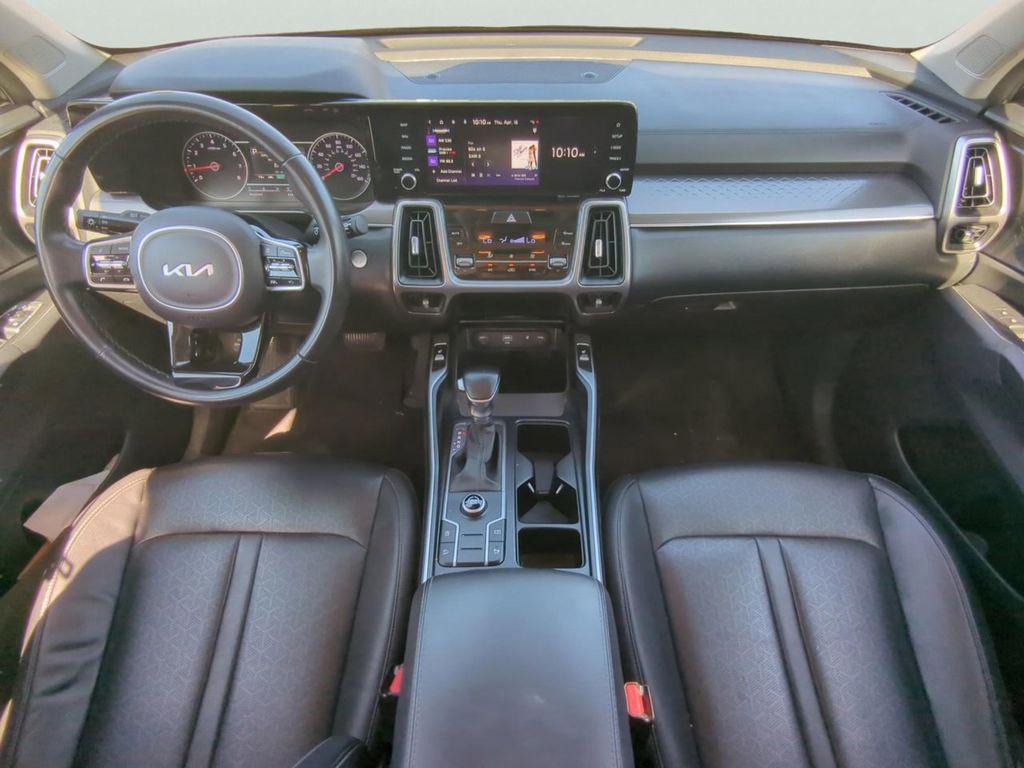used 2023 Kia Sorento car, priced at $23,064