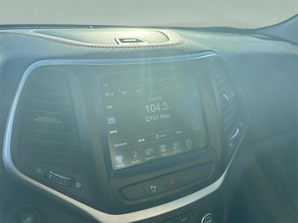 used 2018 Jeep Cherokee car, priced at $13,490