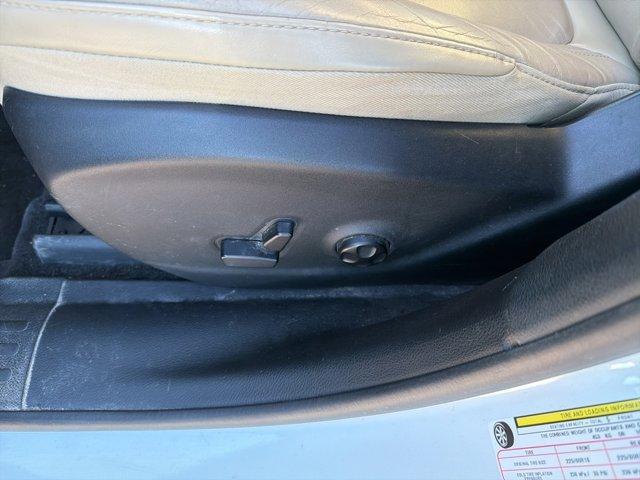 used 2018 Jeep Cherokee car, priced at $13,990