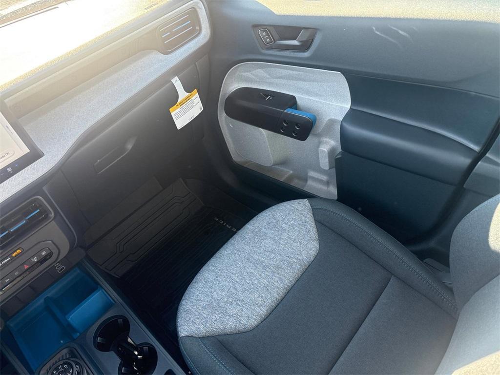 new 2025 Ford Maverick car, priced at $32,490