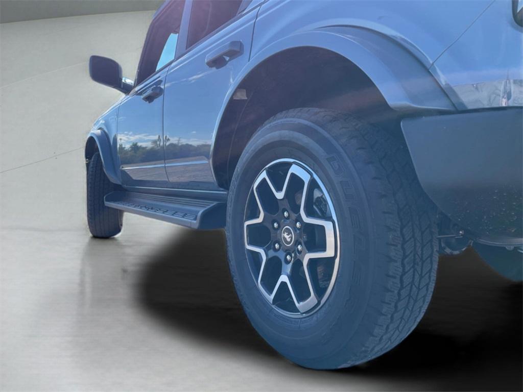 new 2025 Ford Bronco car, priced at $51,092