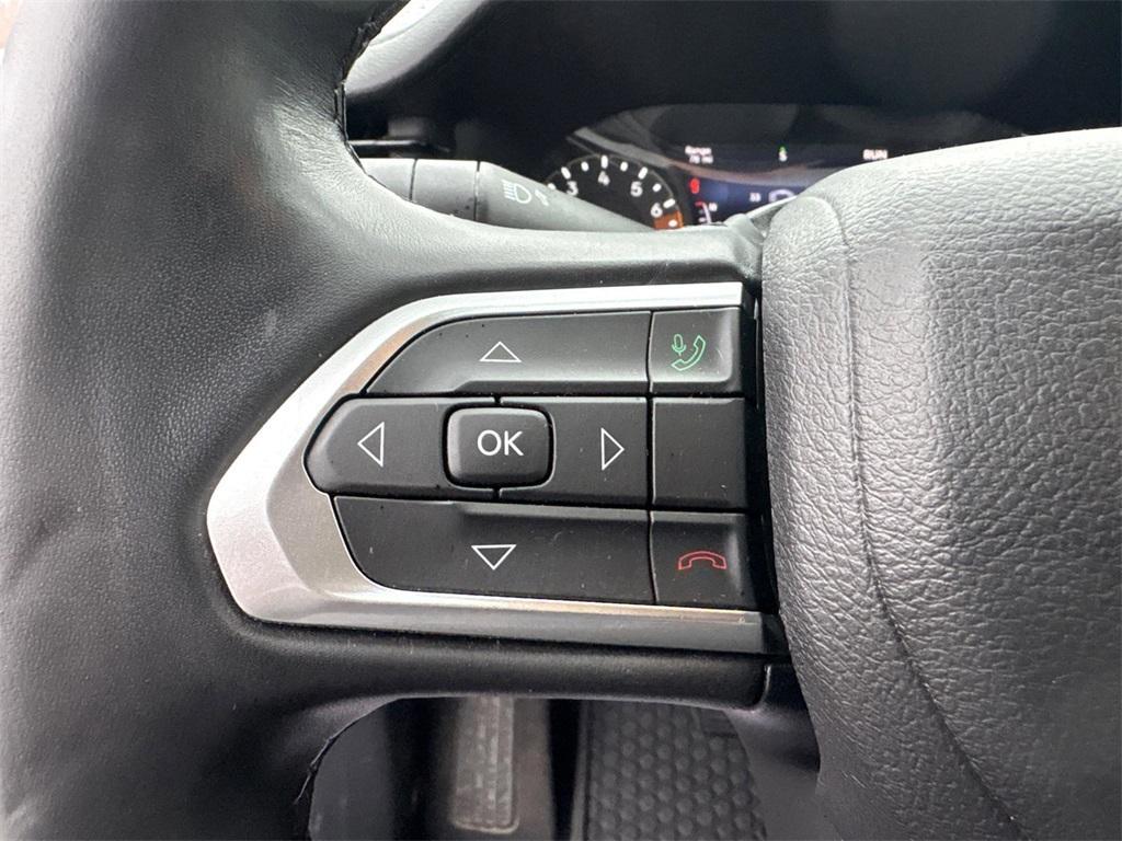 used 2022 Jeep Compass car, priced at $21,490