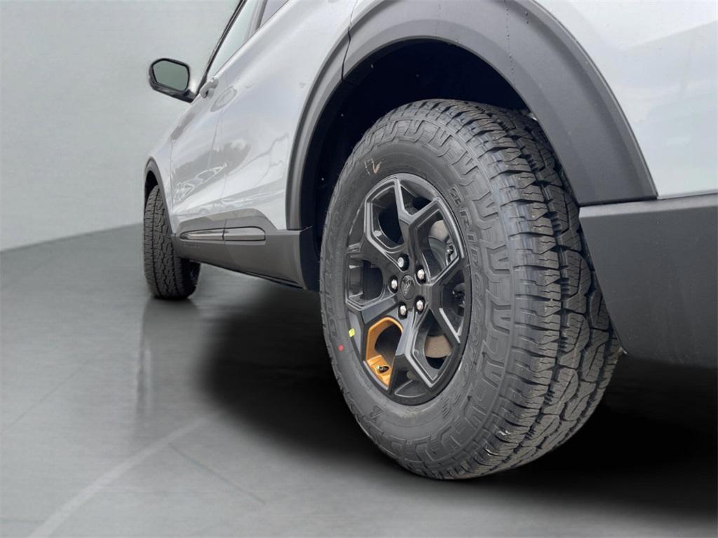 new 2026 Ford Explorer car, priced at $49,995