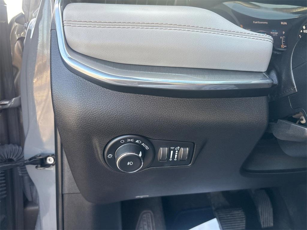 used 2023 Jeep Compass car, priced at $20,990