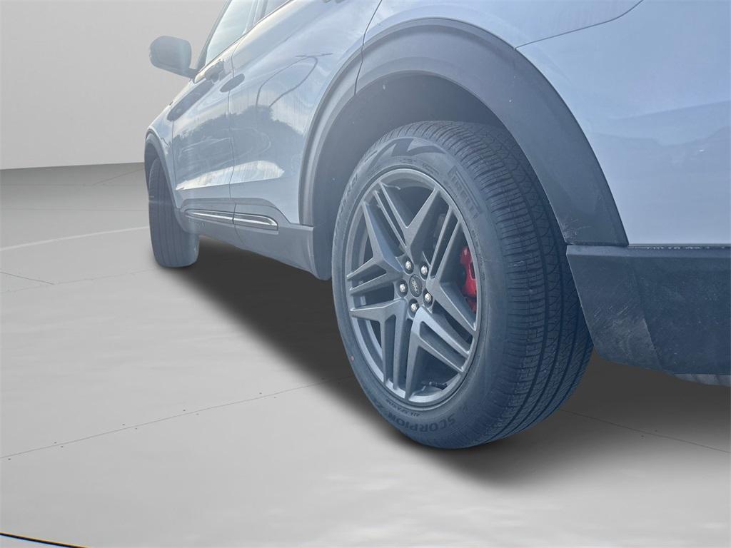 new 2026 Ford Explorer car, priced at $48,244