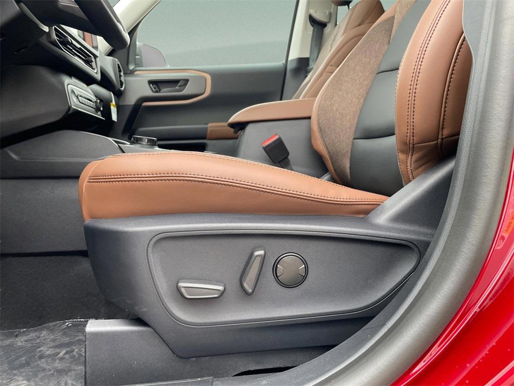 new 2025 Ford Bronco Sport car, priced at $35,530